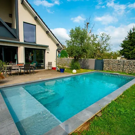 La De Greenwich - Piscine & Jacuzzi *